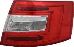 Baklampa Höger Skoda Octavia III Sedan 5E
