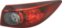 Baklampa Ytterdel Vänster Mazda 3 III Sedan BM