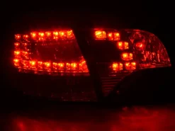 Baklampor LED Röd/Klarglas Audi A4 (B7/8E) Avant 2004-2008