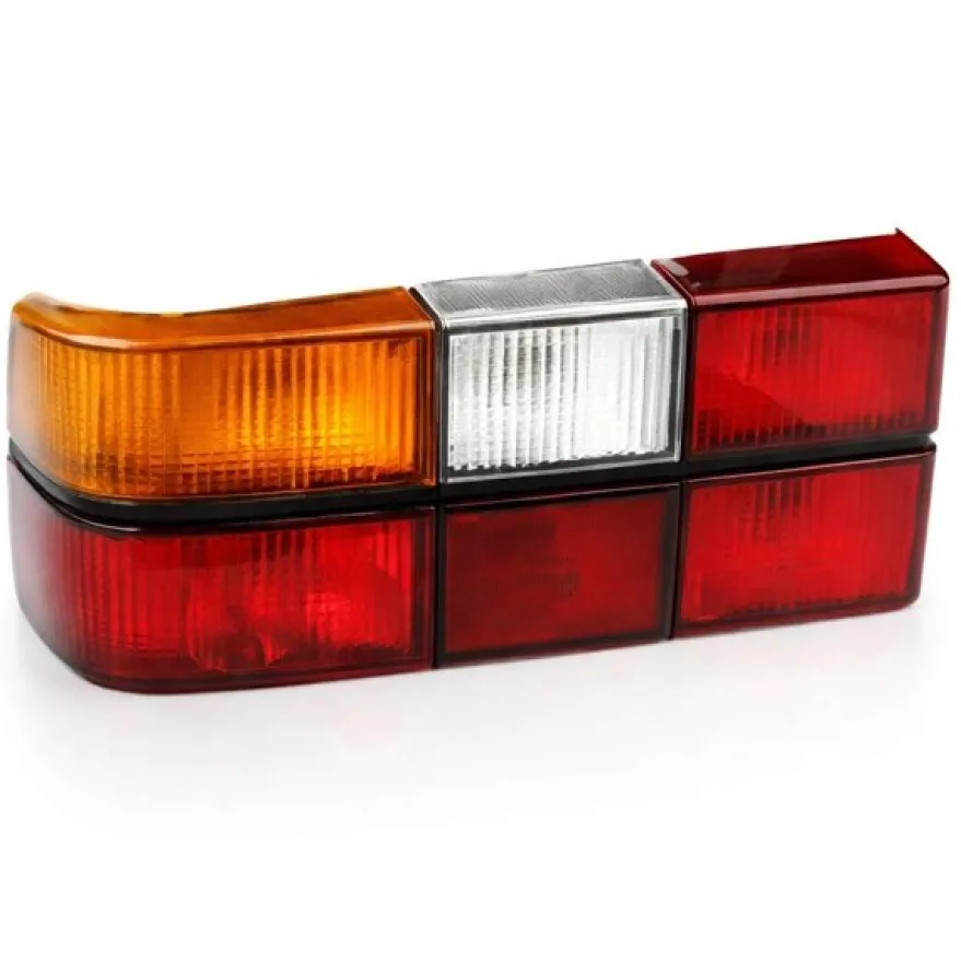 Bakljus vänster Volvo 240/244 1981–1993 Svart List