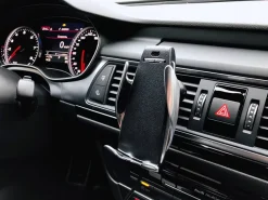 Busy Mobilhållare Till Bil Med Smart Sensor Och Trådlös Laddning