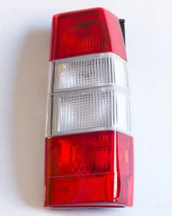 Classic Baklampa Höger Vit/Röd Volvo 745, 765, 945, 965, V90