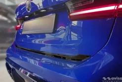 Dekorlist baklucka BMW 3-serie G21 Touring LCI 2022– Blank Svart