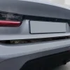 Dekorlist baklucka BMW 3-serien G20/G80 2018– Blank Svart