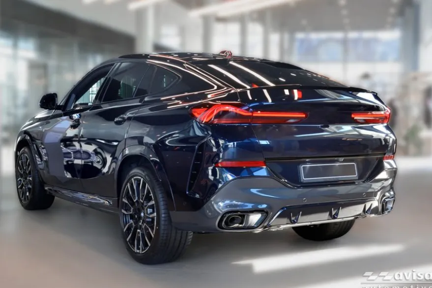 Dekorlist baklucka BMW X6 G06 LCI 2023– Blank Svart