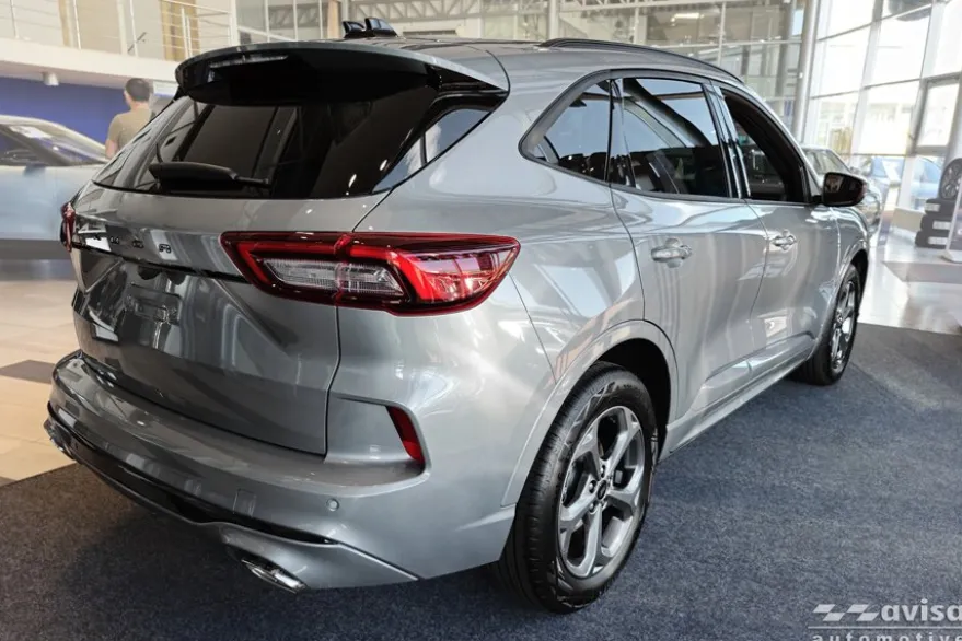Dekorlist baklucka Ford Kuga III 2019– Blank Svart