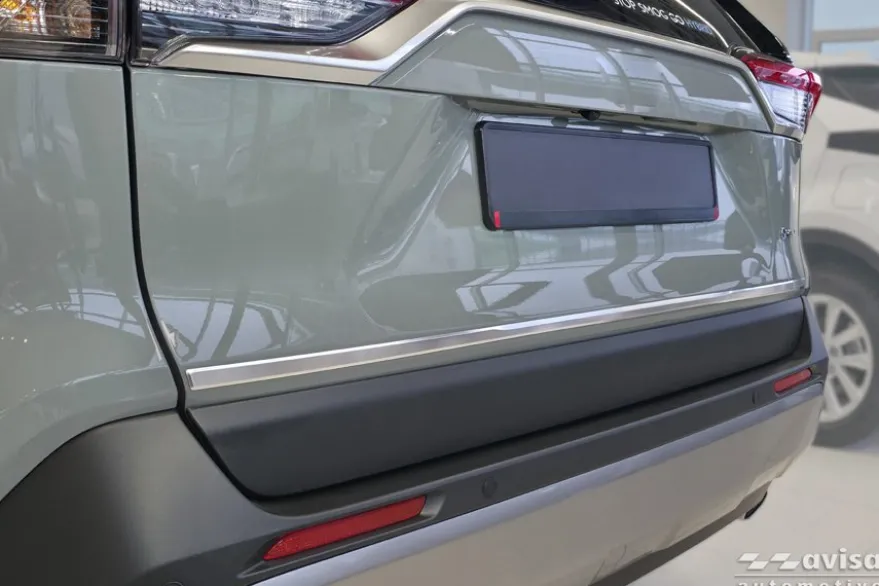 Dekorlist baklucka Toyota RAV4 V XA50 / Hybrid PHEV GR 2018– Matt Silver