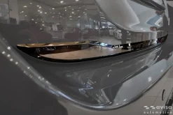 Dekorlist baklucka Toyota Yaris IV 5D 2020– Blank Svart