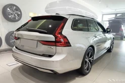 Dekorlist baklucka Volvo V90 II / V90 Cross Country 2016– Blank Svart