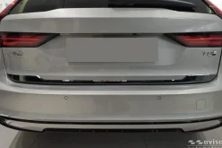 Dekorlist baklucka Volvo V90 II / V90 Cross Country 2016– Blank Svart
