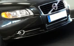 Dimljusgaller Kromdesign Höger Volvo S80 2007- Dimljusgaller För bilar med Parkassistans