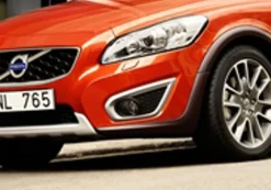 Dimljusram/Dekorram R-Design Volvo C30 Till bilar med Dimljus