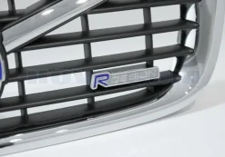 Emblem till Grill ''R-Design'' Volvo V50, S40 2008-2011
