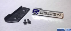 Emblem till Grill ''R-Design'' Volvo XC60 2008-2013