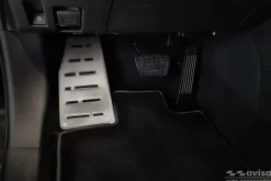 Fotstöd Borstad stål Toyota RAV4 V XA50 2018->