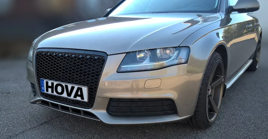 Grill Svart Audi A4 (B8-8K) 2008-2012