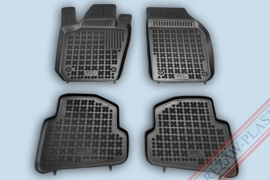 Gummimatta Svart Skoda Fabia 2014-2021