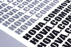 Hova.Com Dekal Svart Liten