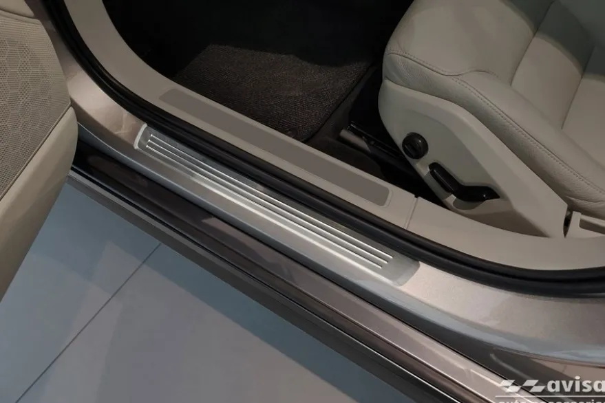 Instegslister Borstad Stål Silver Volvo S60 III / V60 II 2018->
