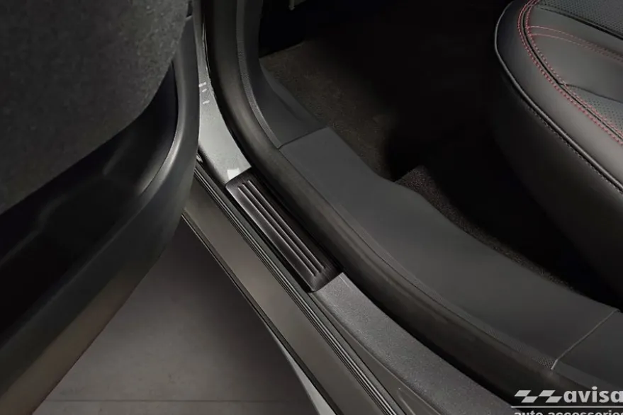 Instegslister i Borstad svart stål Ford Mustang MACH-E 2020->