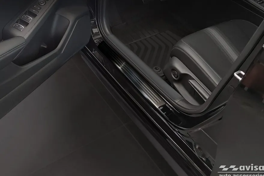 Instegslister i Borstad Svart Stål Honda Civic XI Hatchback 2022->
