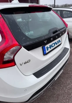 Lastskydd ABS plast – Volvo V60 I 2011–2018