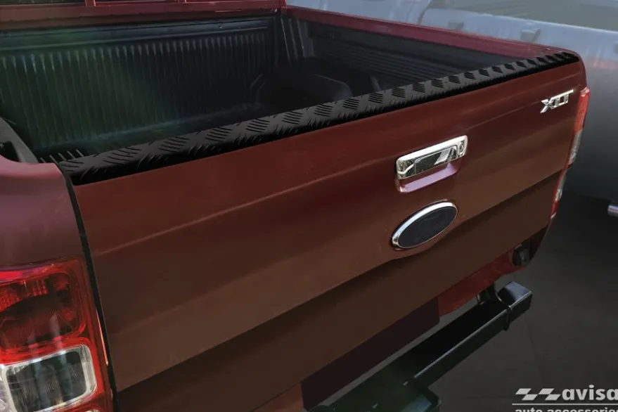 Lastskydd För Bakläm Mattsvart Aluminium Durkplåt Ford Ranger V 2011-2022