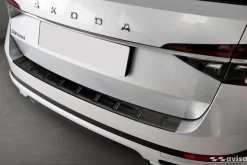Lastskydd Hybrid Rostfri Svart Metall Skoda Superb III Kombi SCOUT III 2015-><noscript><img width=