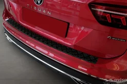 Lastskydd Mattsvart Aluminium Durkplåt till VW Tiguan II 2015-2024