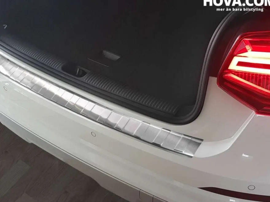 Lastskydd Rostfri Borstad Metall Audi Q2 7.2016-2020 Innan Facelift