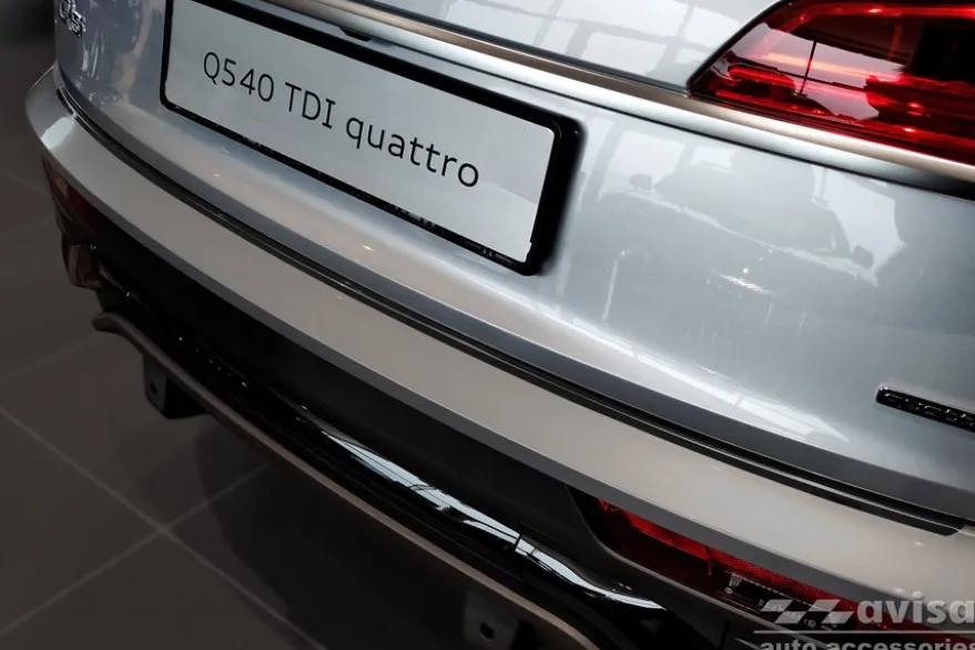 Lastskydd Rostfri Borstad Metall Svart Audi Q5 Sportsback 2020->