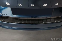 Lastskydd Rostfri Borstad Metall Svart Skoda Octavia NX IV Liftback 2019->