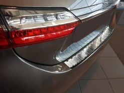 Lastskydd Rostfri Borstad Metall Toyota Corolla XI E160 Sedan 2016-2018