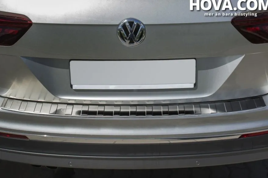 Lastskydd Rostfri Borstad Metall VW Tiguan II 2015-2024