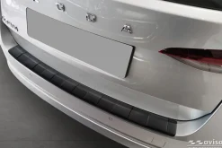 Lastskydd Rostfri Matt Svart Metall Skoda Octavia IV Kombi 2019-><noscript><img width=