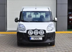 Modellanpassad Voolbar Ljusbåge till Fiat Doblo 2011-2014 Fästen för 2 extraljus