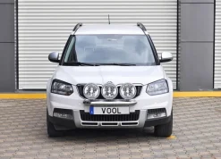 Modellanpassad Voolbar Ljusbåge till Skoda Yeti 2014- Fästen för 2 extraljus
