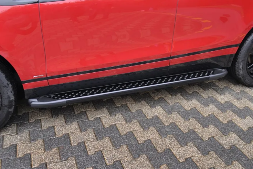 Sidesteps Black Anti-Slip - Range Rover Velar L560 2018->