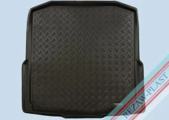 Skålad Bagagerumsmatta Svart Skoda Octavia III 5E Kombi 2013-2019
