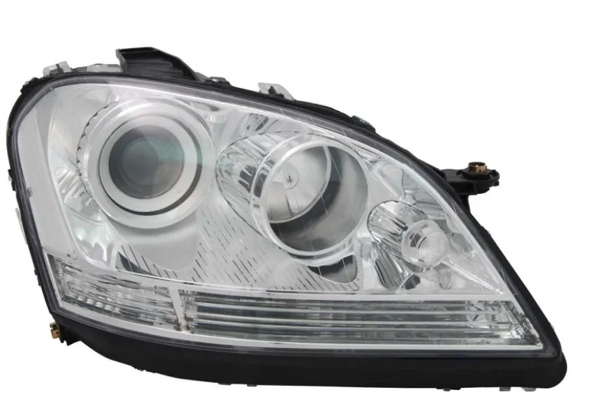Strålkastare Höger Mercedes M-Class W164