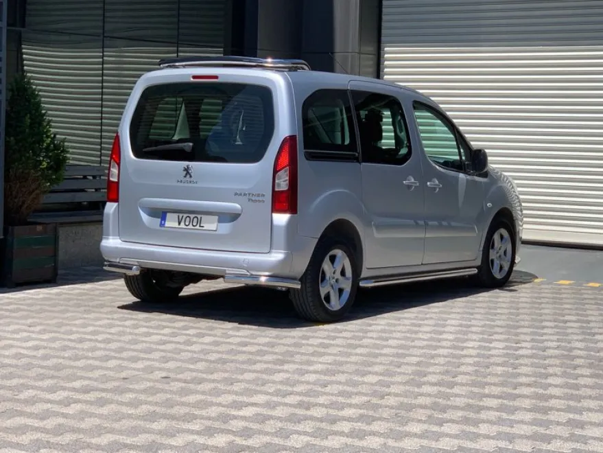 Svart Takbåge Bak - Citroen Berlingo II B9 2008-2018